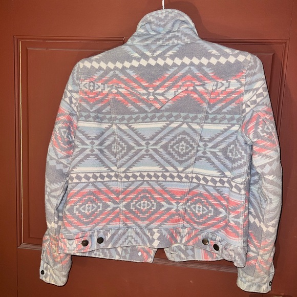 Wrangler Jacket - Picture 3 of 3